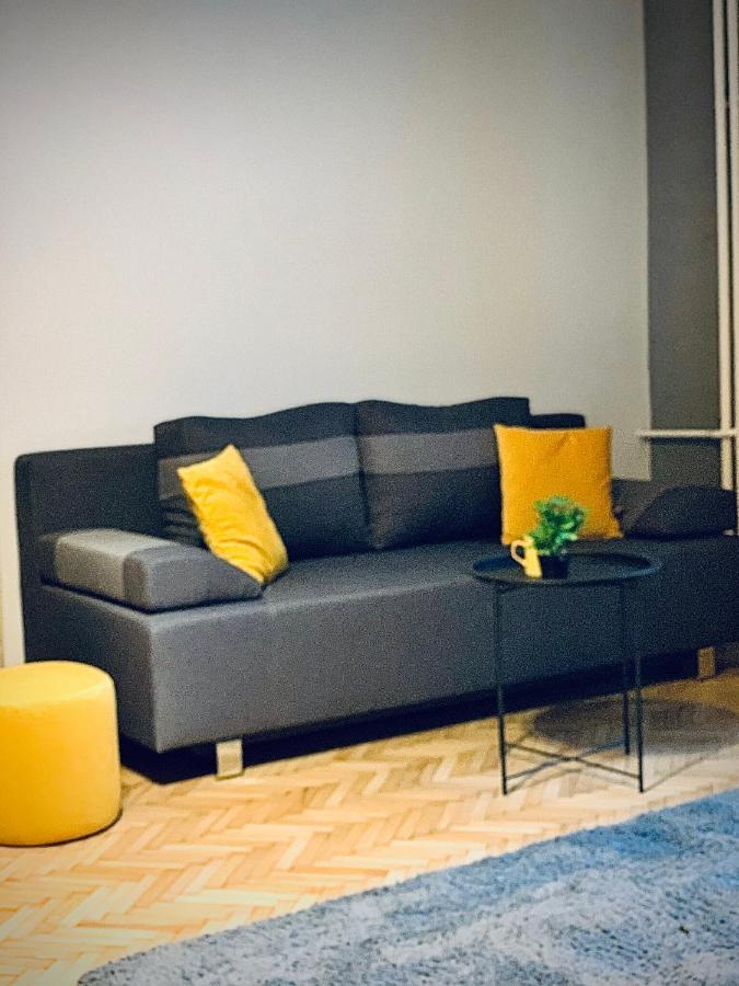Hostel Sova Νόβι Σαντ Εξωτερικό φωτογραφία